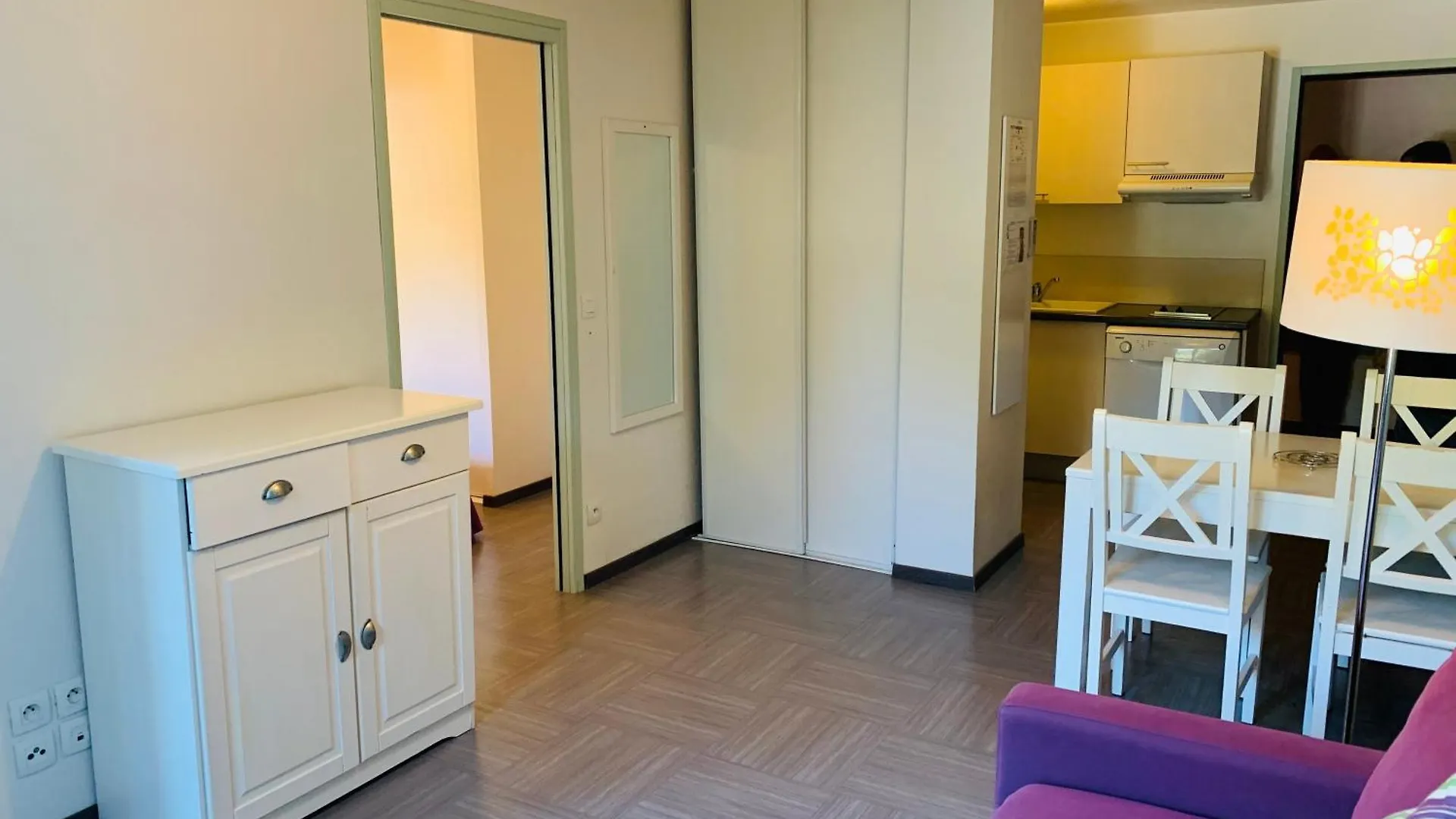 Terres De France - Residence Cote Provence Greoux-les-Bains Holiday park