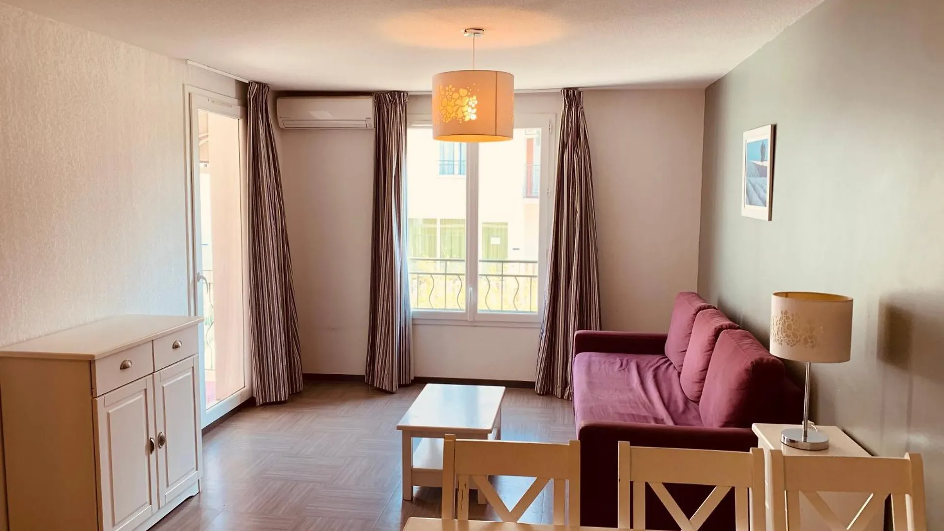 Terres De France - Residence Cote Provence Greoux-les-Bains Holiday park